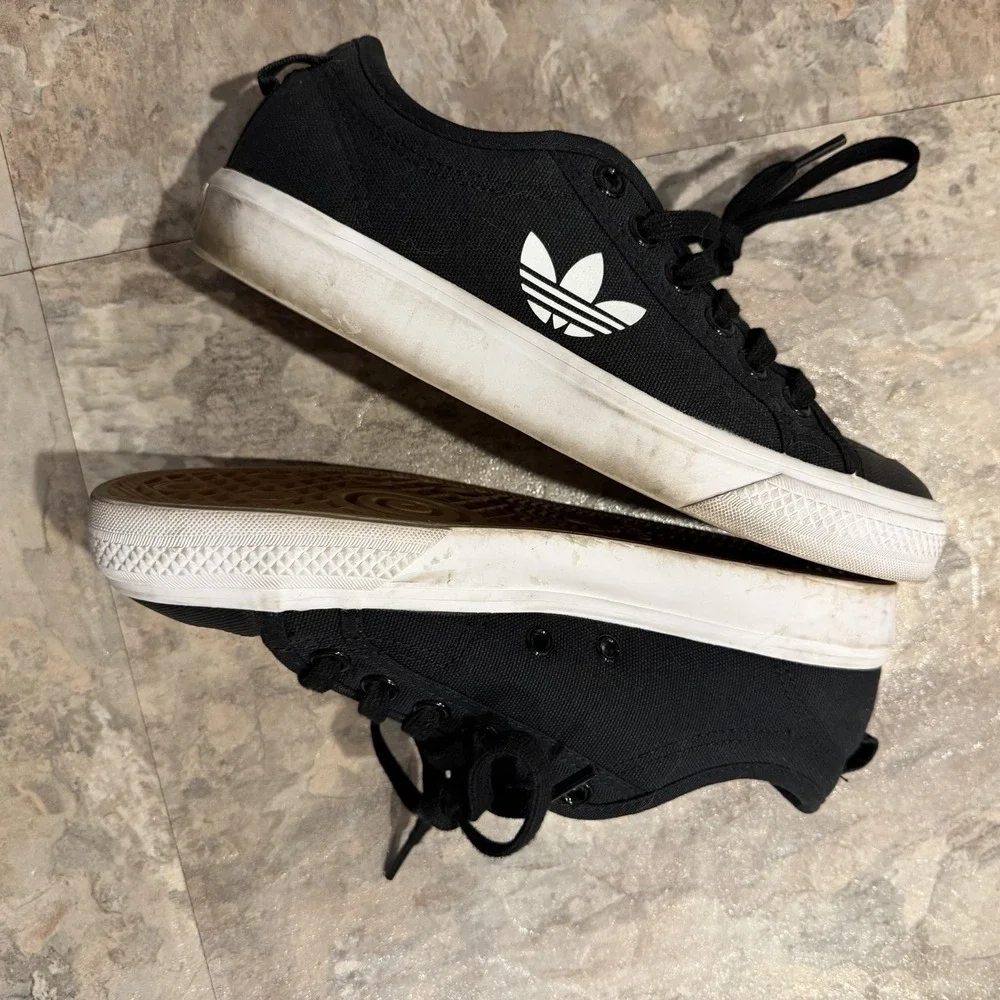 Adidas Nizza Trefoil Black Mens Size 6 Low Top Athletic Skate Shoes FW5185